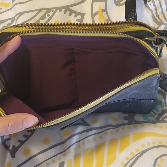 Purse - Picture 4 of 7